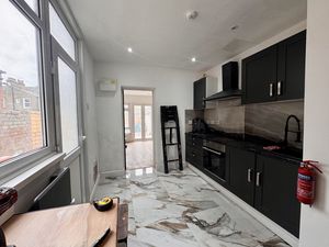 Photo 5- click for photo gallery